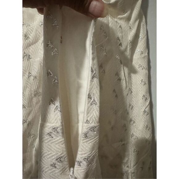 Club Monaco seanell flare ivory silver metallic design 0 - Picture 4 of 8